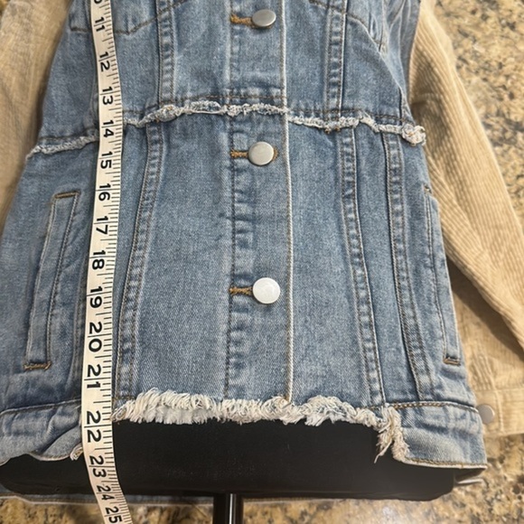 Jacket denim corduroy sleeves, frayed, gorgeous medium casual denim, jean jacket - Picture 5 of 9